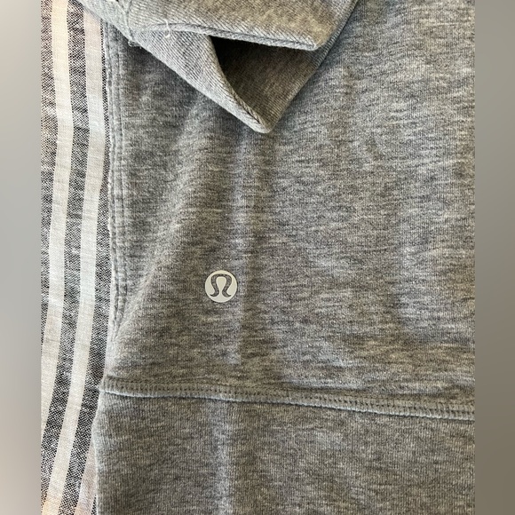 Lululemon Cotton Reversible Long Sleeve - Picture 2 of 5